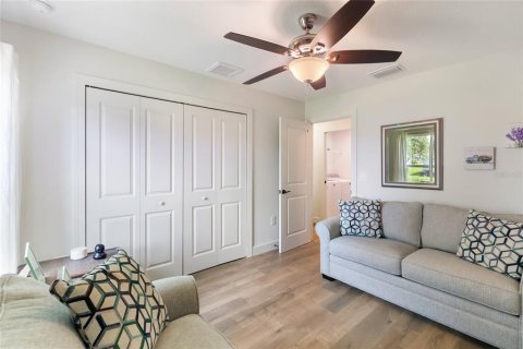 House in North Port, Florida 3 bedrooms, 143.63 sq.m. № 2156220 - photo 27