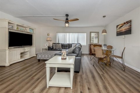 Condominio en venta en Venice, Florida, 2 dormitorios, 75.62 m2 № 1658917 - foto 7