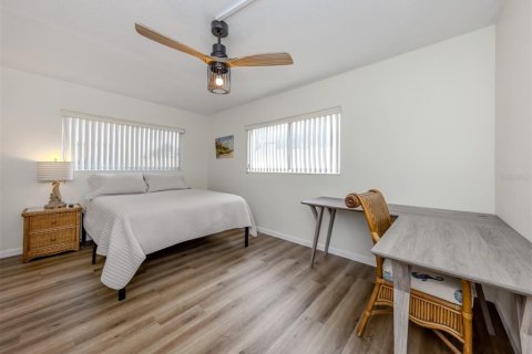 Condominio en venta en Venice, Florida, 2 dormitorios, 75.62 m2 № 1658917 - foto 21