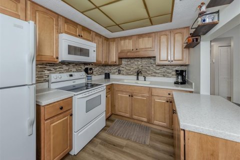 Condominio en venta en Venice, Florida, 2 dormitorios, 75.62 m2 № 1658917 - foto 14