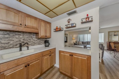 Condominio en venta en Venice, Florida, 2 dormitorios, 75.62 m2 № 1658917 - foto 17