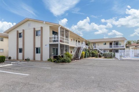 Condominio en venta en Venice, Florida, 2 dormitorios, 75.62 m2 № 1658917 - foto 25
