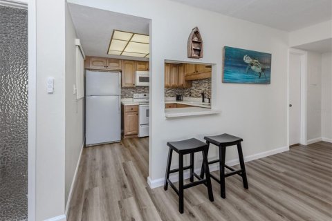 Condominio en venta en Venice, Florida, 2 dormitorios, 75.62 m2 № 1658917 - foto 12