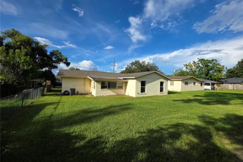 Villa ou maison à vendre à Orlando, Floride: 4 chambres, 124.67 m2 № 2399462 - photo 17