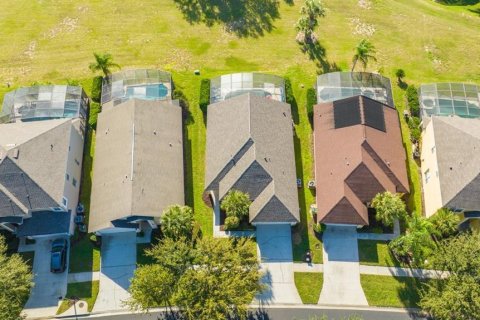 House in Kissimmee, Florida 4 bedrooms, 143.26 sq.m. № 2097881 - photo 23