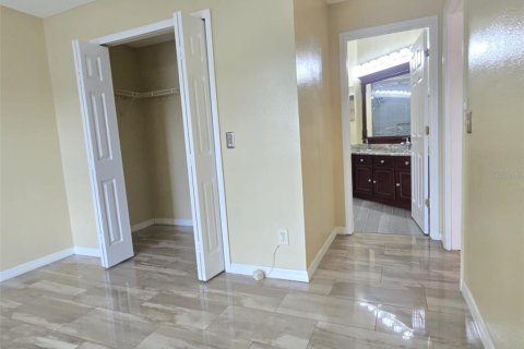 Villa ou maison à louer à Orlando, Floride: 3 chambres, 126.16 m2 № 2101883 - photo 13
