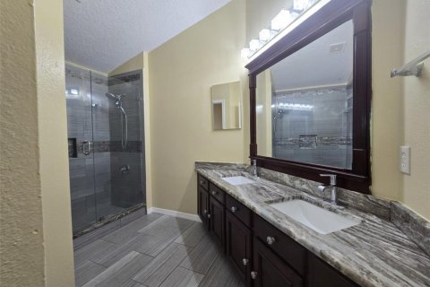 Villa ou maison à louer à Orlando, Floride: 3 chambres, 126.16 m2 № 2101883 - photo 14