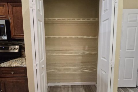 Villa ou maison à louer à Orlando, Floride: 3 chambres, 126.16 m2 № 2101883 - photo 7
