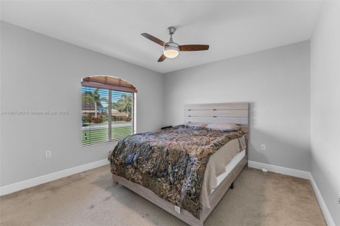 Casa en venta en Homestead, Florida, 4 dormitorios, 217.3 m2 № 1965733 - foto 25