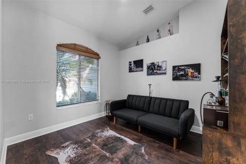 Casa en venta en Homestead, Florida, 4 dormitorios, 217.3 m2 № 1965733 - foto 15