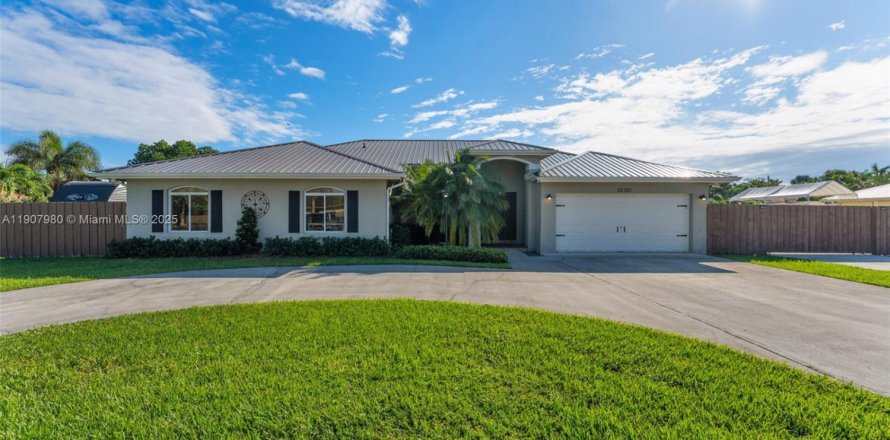 Casa en Homestead, Florida 4 dormitorios, 217.3 m2 № 1965733