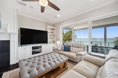 Casa en venta en Saint Pete Beach, Florida, 5 dormitorios, 347.55 m2 № 1771437 - foto 25