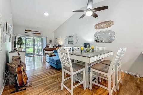 House in Largo, Florida 2 bedrooms, 96.25 sq.m. № 1907756 - photo 6