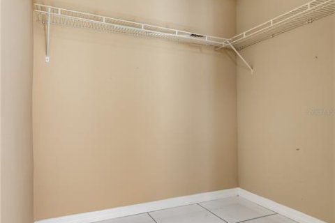 Снять в аренду квартиру в Тампа, Флорида 4 комнаты, 97.55м2, № 2156155 - фото 24