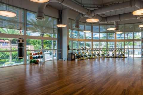 Condo in Miami Beach, Florida, 1 bedroom  № 1706256 - photo 8