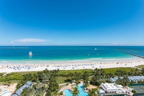 Condo in Miami Beach, Florida, 1 bedroom  № 1706256 - photo 3