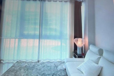 Condo in Miami Beach, Florida, 1 bedroom  № 1706256 - photo 10