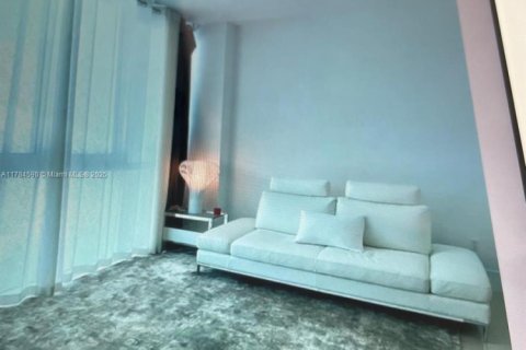 Condo in Miami Beach, Florida, 1 bedroom  № 1706256 - photo 12