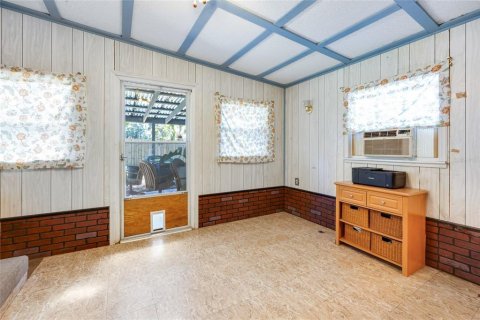 Casa en venta en Umatilla, Florida, 3 dormitorios, 137.68 m2 № 1904780 - foto 30