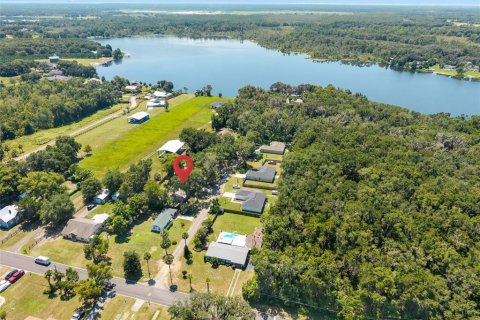 Casa en venta en Umatilla, Florida, 3 dormitorios, 137.68 m2 № 1904780 - foto 4
