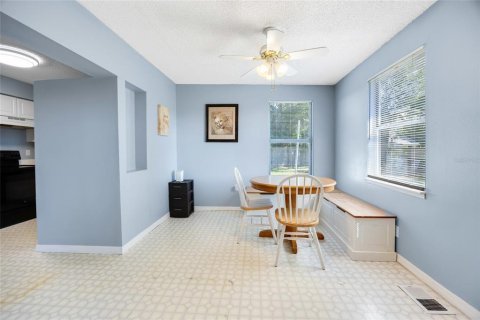 Casa en venta en Umatilla, Florida, 3 dormitorios, 137.68 m2 № 1904780 - foto 24
