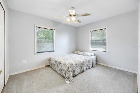 Casa en venta en Umatilla, Florida, 3 dormitorios, 137.68 m2 № 1904780 - foto 12