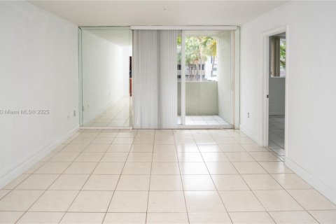 Copropriété à louer à Hialeah Gardens, Floride: 2 chambres, 89.19 m2 № 1781573 - photo 17