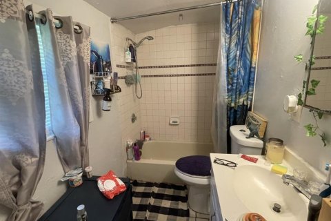Купить коммерческую недвижимость в Брейдентон, Флорида 3 спальни, 90.86м2, № 2157739 - фото 14