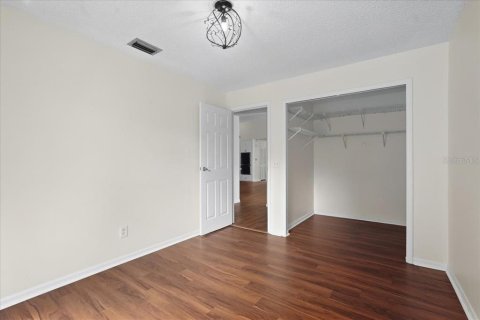 Casa en venta en Wesley Chapel, Florida, 3 dormitorios, 164.25 m2 № 2385602 - foto 24