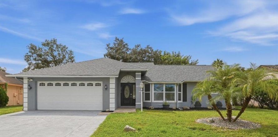 Casa en Wesley Chapel, Florida 3 dormitorios, 164.25 m2 № 2385602