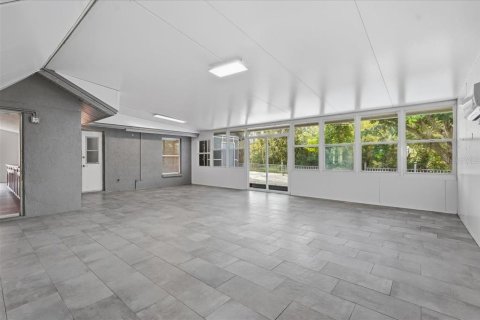 Casa en venta en Wesley Chapel, Florida, 3 dormitorios, 164.25 m2 № 2385602 - foto 30
