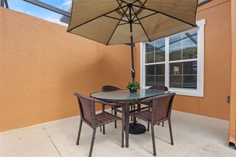 Touwnhouse à vendre à Kissimmee, Floride: 2 chambres, 119.84 m2 № 2306160 - photo 24