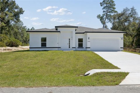 Villa ou maison à Ocala, Floride 4 chambres, 146.79 m2 № 2388954