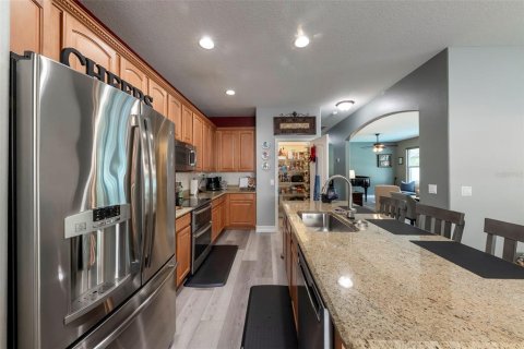 House in Orlando, Florida 4 bedrooms, 332.59 sq.m. № 1844875 - photo 10