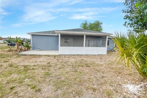 House in North Port, Florida 2 bedrooms, 80.27 sq.m. № 1690700 - photo 19