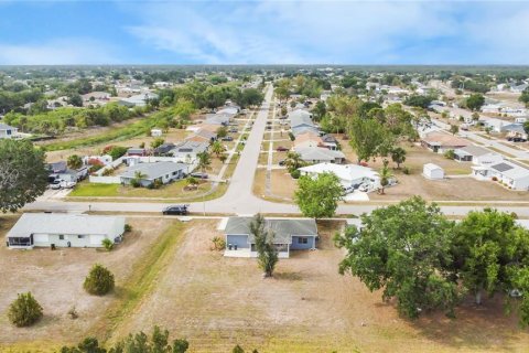 House in North Port, Florida 2 bedrooms, 80.27 sq.m. № 1690700 - photo 23