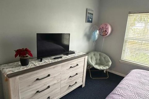 Condo in Kissimmee, Florida, 1 bedroom № 2212371 - photo 17