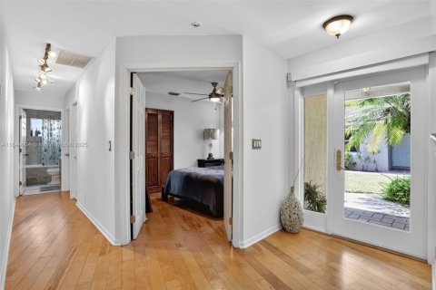 House in Deerfield Beach, Florida 3 bedrooms, 126.72 sq.m. № 1841322 - photo 5