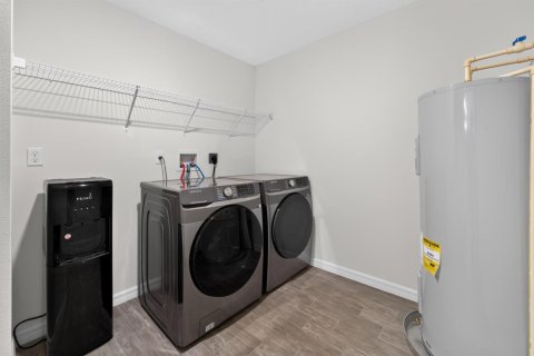 Villa ou maison à louer à Port St. Lucie, Floride: 3 chambres, 114.27 m2 № 2428156 - photo 19