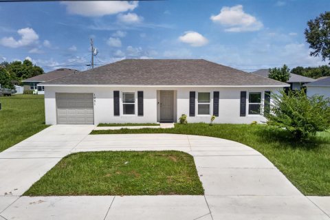 Villa ou maison à Port St. Lucie, Floride 3 chambres, 114.27 m2 № 2428156