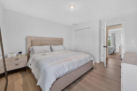 Villa ou maison à louer à Port St. Lucie, Floride: 3 chambres, 114.27 m2 № 2428156 - photo 16