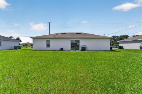 Villa ou maison à louer à Port St. Lucie, Floride: 3 chambres, 114.27 m2 № 2428156 - photo 27