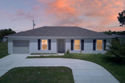 Villa ou maison à louer à Port St. Lucie, Floride: 3 chambres, 114.27 m2 № 2428156 - photo 2