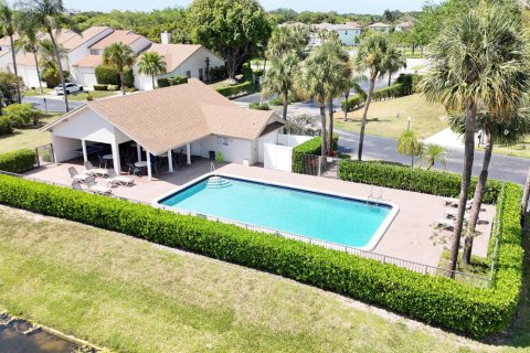 Touwnhouse à vendre à Boca Raton, Floride: 3 chambres, 147.62 m2 № 2175596 - photo 3