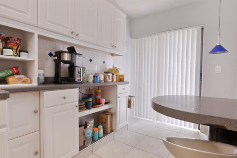 Touwnhouse à vendre à Boca Raton, Floride: 3 chambres, 147.62 m2 № 2175596 - photo 8