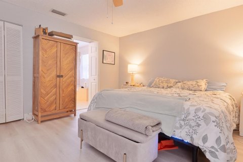 Touwnhouse à vendre à Boca Raton, Floride: 3 chambres, 147.62 m2 № 2175596 - photo 14