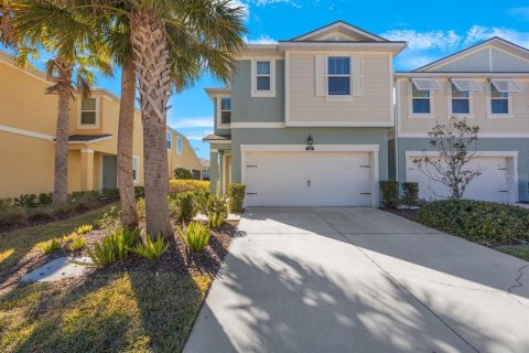Townhouse in Oldsmar, Florida 3 bedrooms, 179.12 sq.m. № 1550913 - photo 1