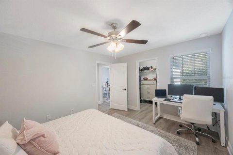 Townhouse in Oldsmar, Florida 3 bedrooms, 179.12 sq.m. № 1550913 - photo 30