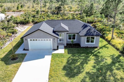 House in Sebring, Florida 3 bedrooms, 138.24 sq.m. № 2020732 - photo 7