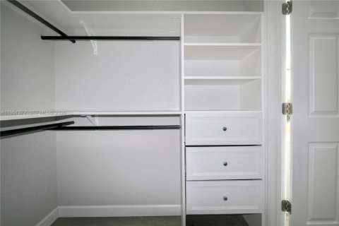 House in Sebring, Florida 3 bedrooms, 138.24 sq.m. № 2020732 - photo 24